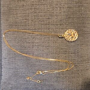 Mejuri Balance Terra Coin Pendant Necklace Vermeil